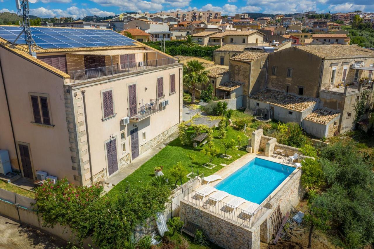 Villa Rosaria Rooms Noto Zewnętrze zdjęcie