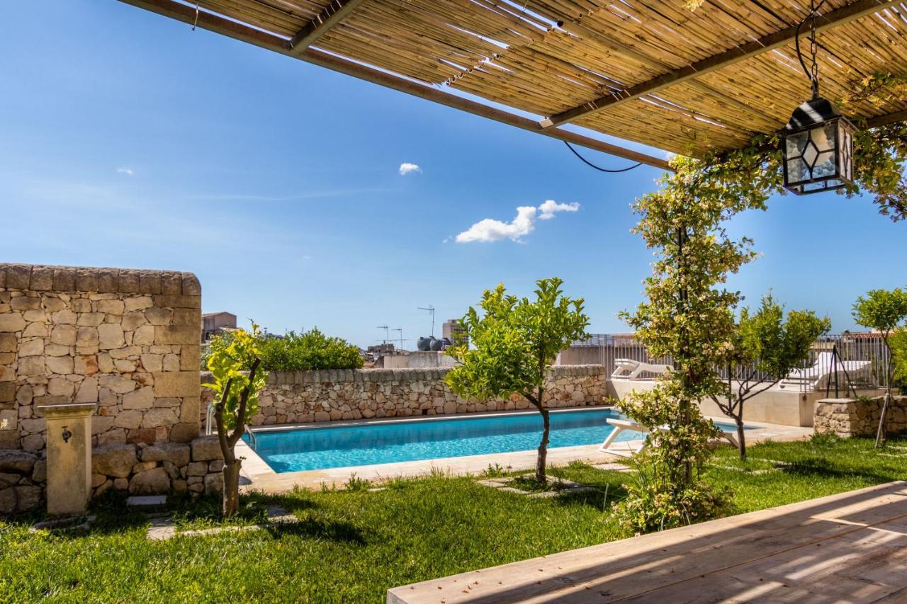 Villa Rosaria Rooms Noto Zewnętrze zdjęcie