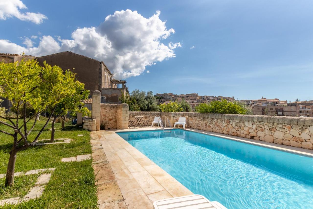 Villa Rosaria Rooms Noto Zewnętrze zdjęcie
